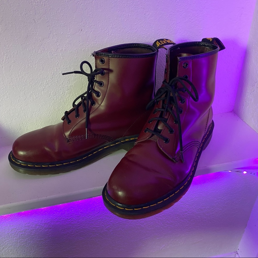 maroon doc martens boots!